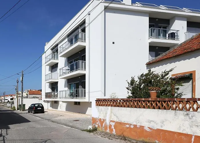 T2- Sitio Do Chris Apartment